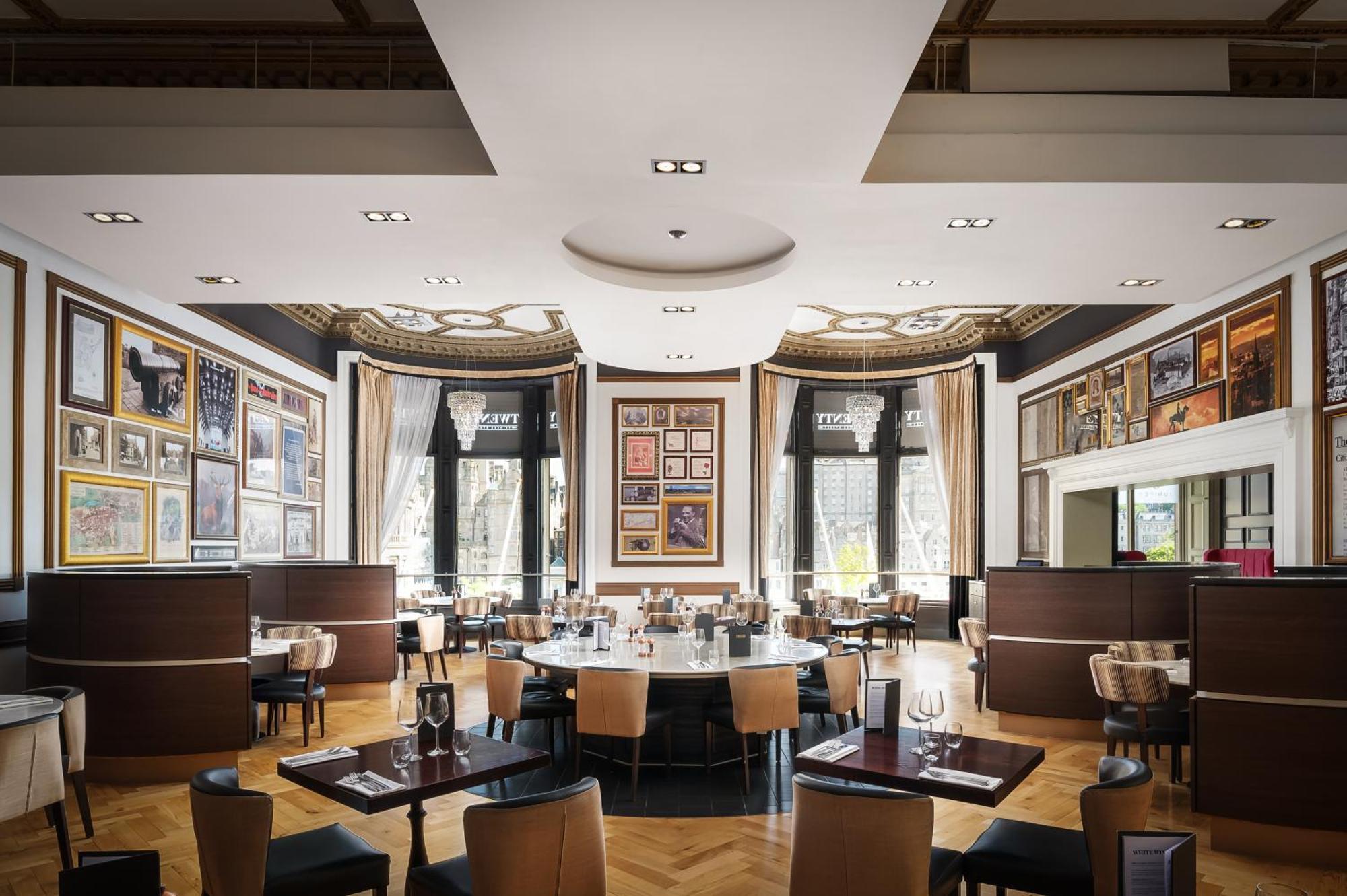Hotel Indigo - Edinburgh - Princes Street By Ihg Екстер'єр фото