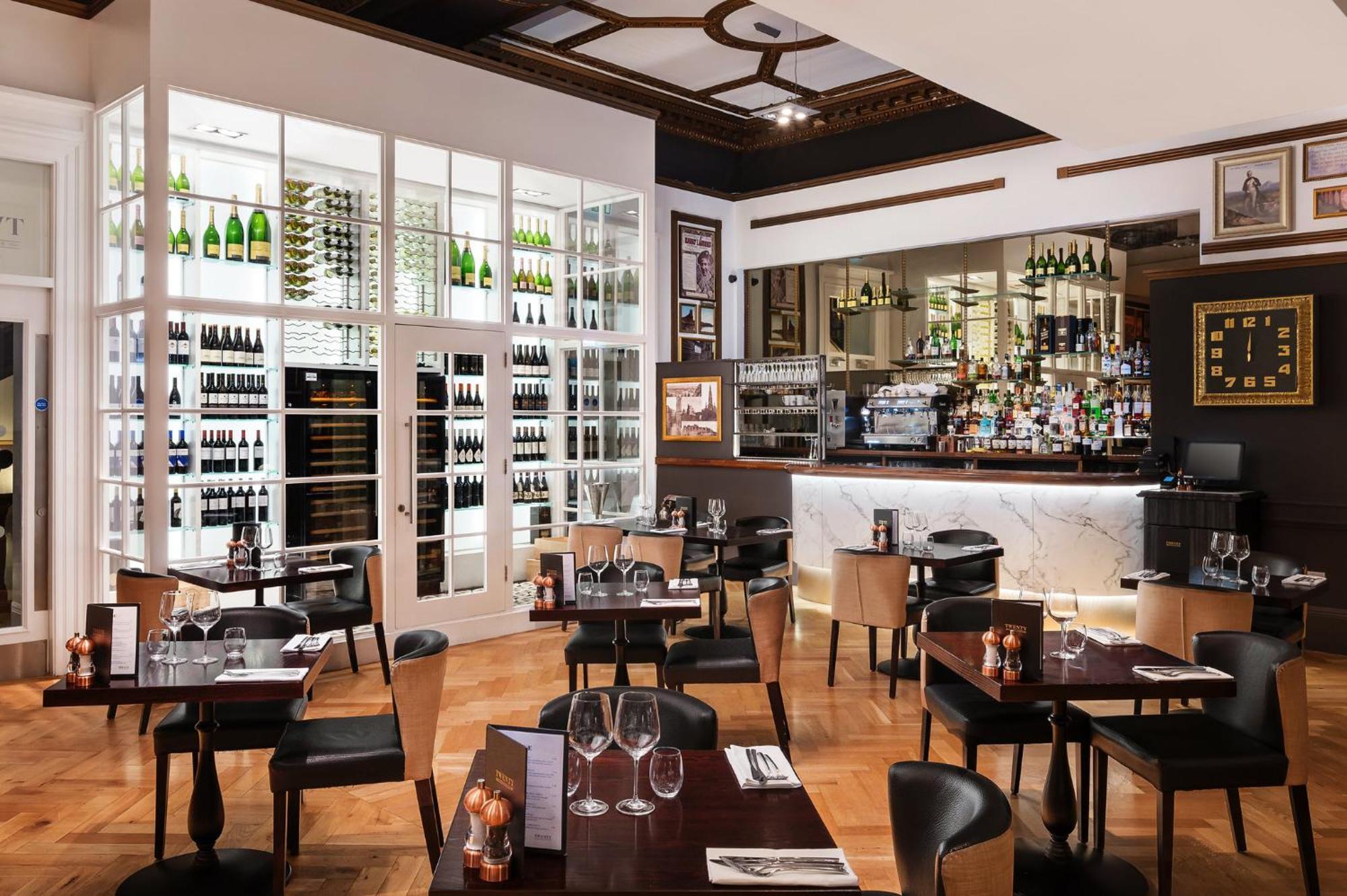 Hotel Indigo - Edinburgh - Princes Street By Ihg Екстер'єр фото